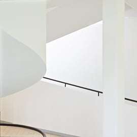 Ingresso para a Villa Savoye de Le Corbusier em Poissy