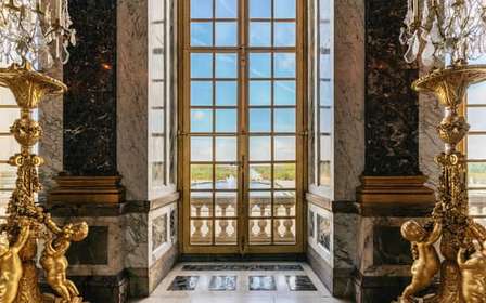 Da Parigi: Tour di Versailles con ingresso prioritario e accesso ai giardini