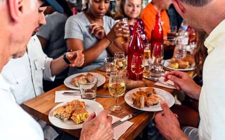 Paris: Notre Dame & Latin Quarter Food Tour with 10 Tastings
