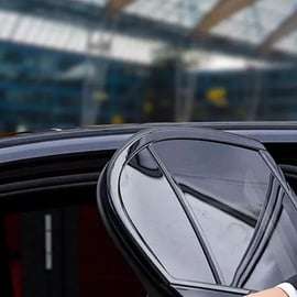 Paris: Charles-de-Gaulle Airport Private Roundtrip Transfer