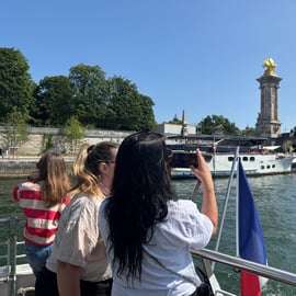 París: Crucero con paradas libres Batobus