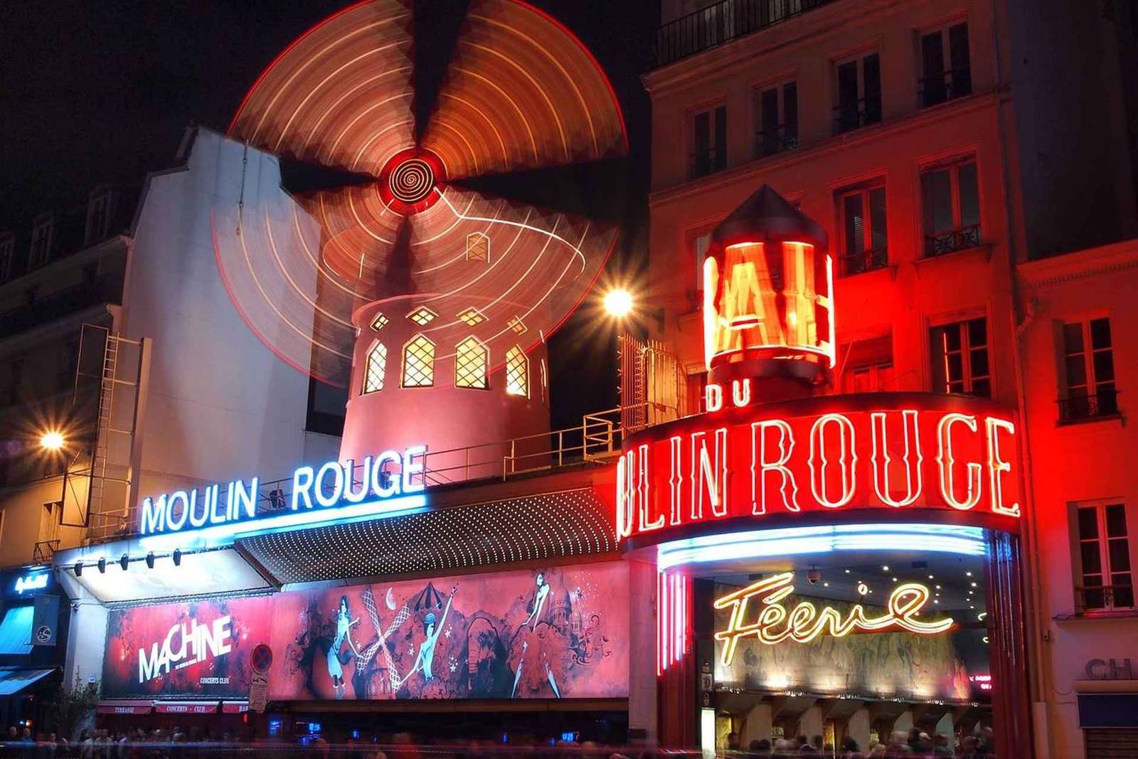 Tour nocturno por París y espectáculo del Moulin Rouge