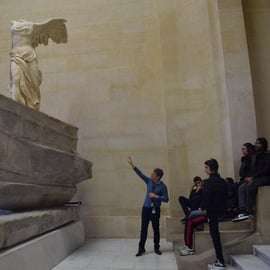 Paris: Best of the Louvre Guided Tour with Pre-booked Ticket