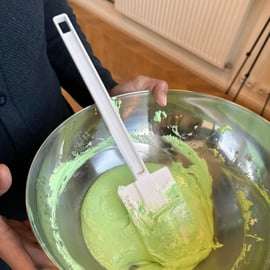 Paris: Macaron Baking Class in Central Paris