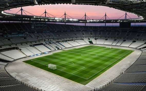 Párizs: Stade de France – kulisszatúra a színfalak mögött