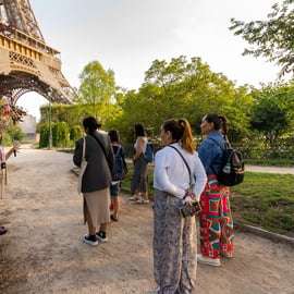 Paris: Eiffelturm 2. Stock oder Gipfel Geführte Tour