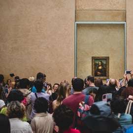 Paris: Louvre Museum Guided Tour with Reserved Access