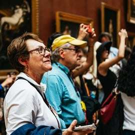 Paris: Louvre Museum Guided Tour