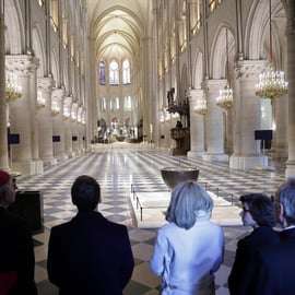 Prohlídka Notre-Dame s průvodcem a včasným vstupem