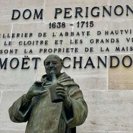 Grand Vintage Private Champagne Moet Chandon Veuve Clicquot