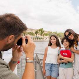 Paris: Cruzeiro turístico no rio Sena em Bateaux Mouches