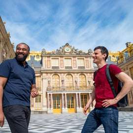 De Paris: Visita ao Palácio e Jardim de Versalhes com transferes
