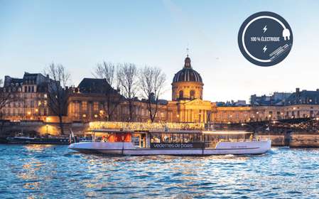 Paris: Evening River Cruise with Music