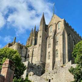 Från Paris: Privat Mont Saint-Michel & Normandie D-Day Tour