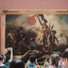 Paris: Louvre Museum Masterpieces Tour with Reserved Access