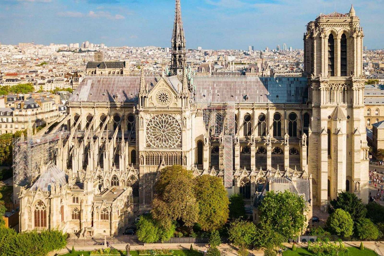 Prohlídka Notre-Dame s průvodcem a včasným vstupem