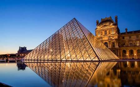 París: acceso reservado al Louvre y crucero en barco