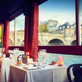 Paris: Maxim's Dinner Cruise on the Seine with Live Music