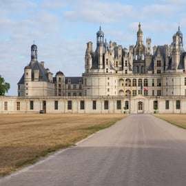 From Paris: Full-Day Loire Valley Chateaux Tour