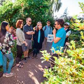 Liten grupp Giverny och Van Goghs rum i Auvers från Paris