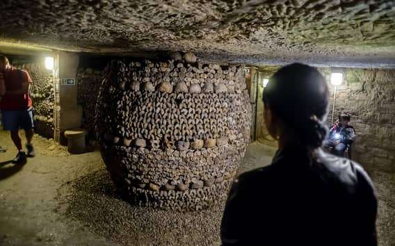 Paris: Catacombs Entry Ticket and Audio Guide