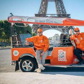 Paris: Private Electric TukTuk Highlights Tour