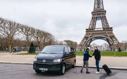 Parigi: Transfer aeroportuale privato Charles de Gaulle