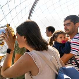 Paris: Eiffelturm 2. Stock oder Gipfel Geführte Tour