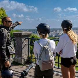 Elcykeltur till Versailles med picknick och slottsbesök